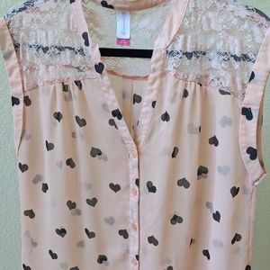 No boundaries sleeveless blouse, size large